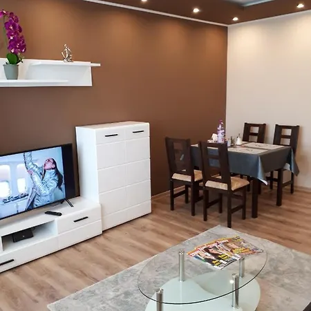 Apartment Tt6 Trnava Exterior photo